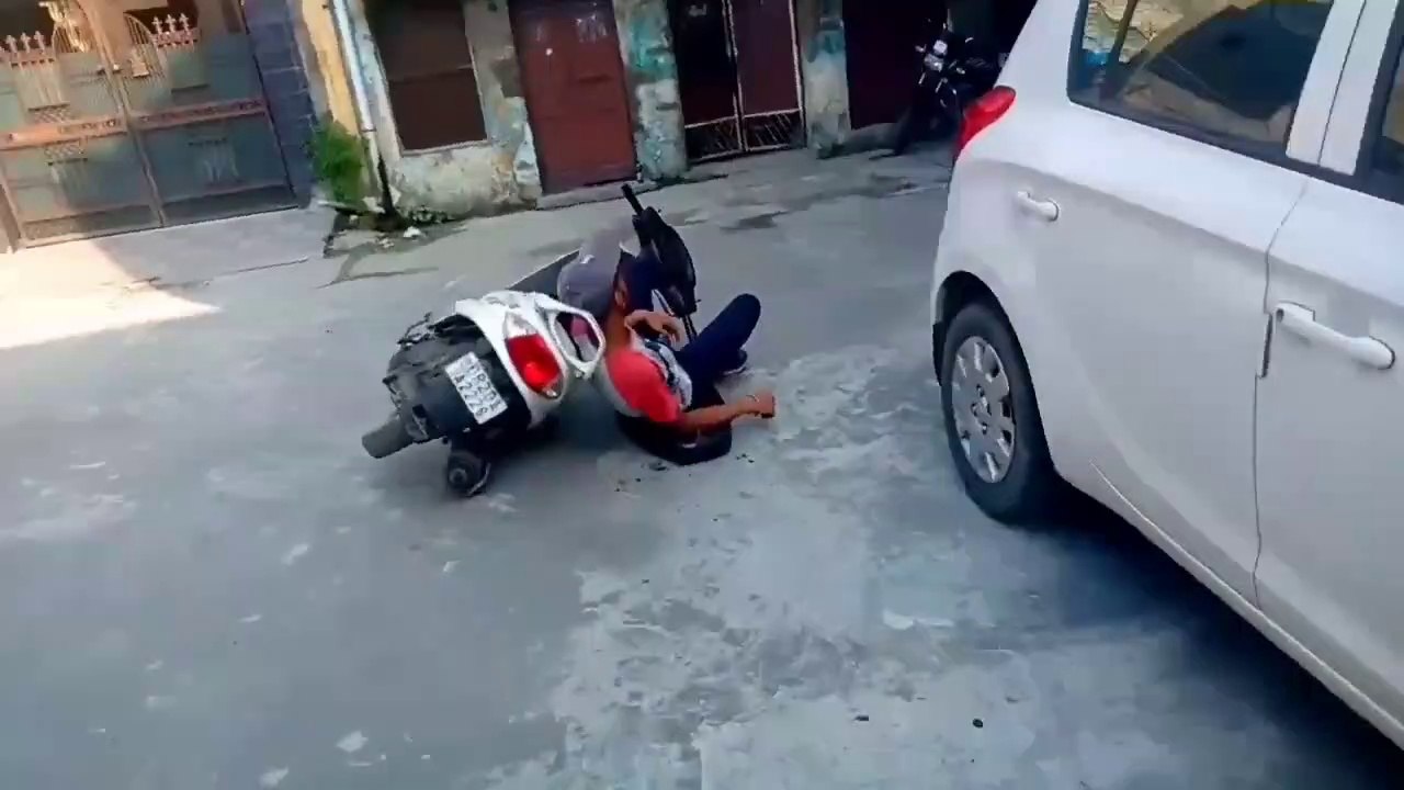 Ultimate funny Indian ads - funny ads - funny meaning of Indian ads