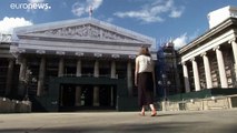 Après 160 jours de fermeture, deux grands musées de Londres ouvrent enfin