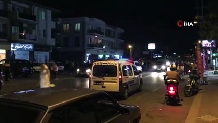 Marketten çıkan iki çocuğa motosiklet çarptı: 3 yaralı