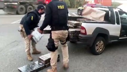 Em veículo furtado, cascavelense é preso com mais de 600 kgs de maconha em Santa Catarina