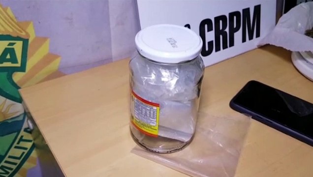 Dois são detidos com entorpecente e dinheiro em ação no Bairro Floresta