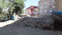 Hafriyat kaldırma çalışması sırasında 'Tarihi küp' bulundu