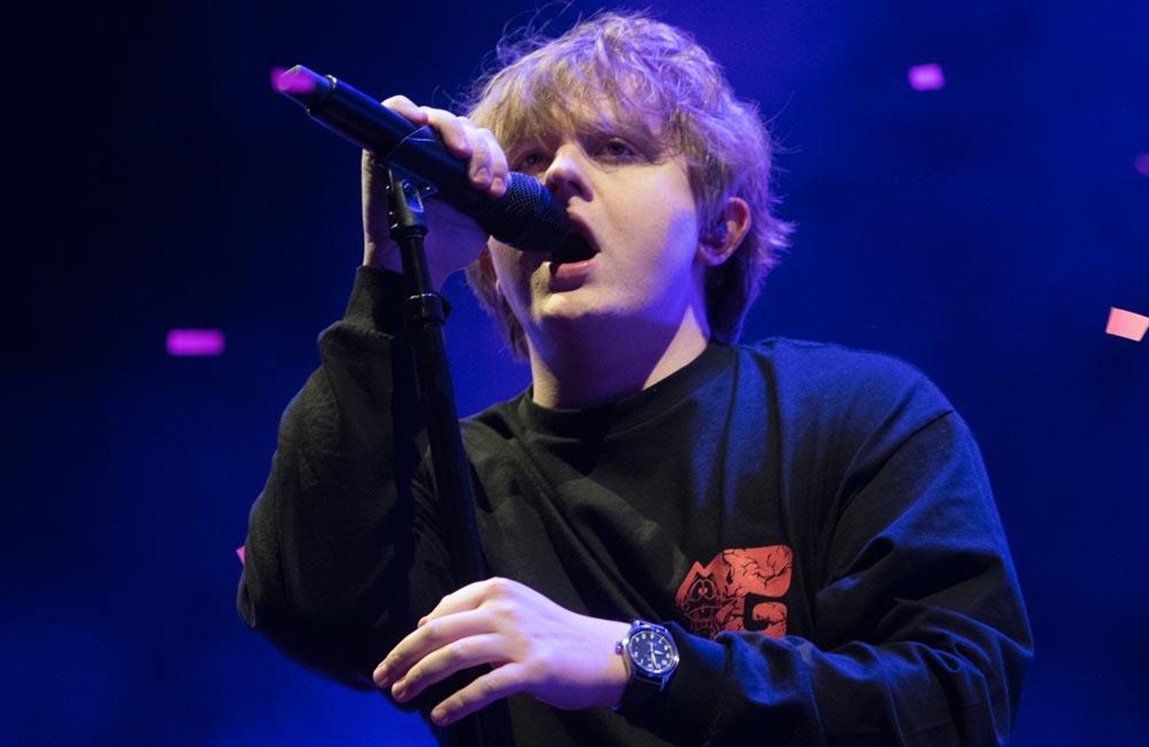 ⁣Lewis Capaldi album outtake 'reinvented' by Sigala featuring James Arthur