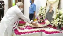 #PranabMukherjee: Watch PM Modi,Politicians Pay Floral Tribute | Oneindia Telugu