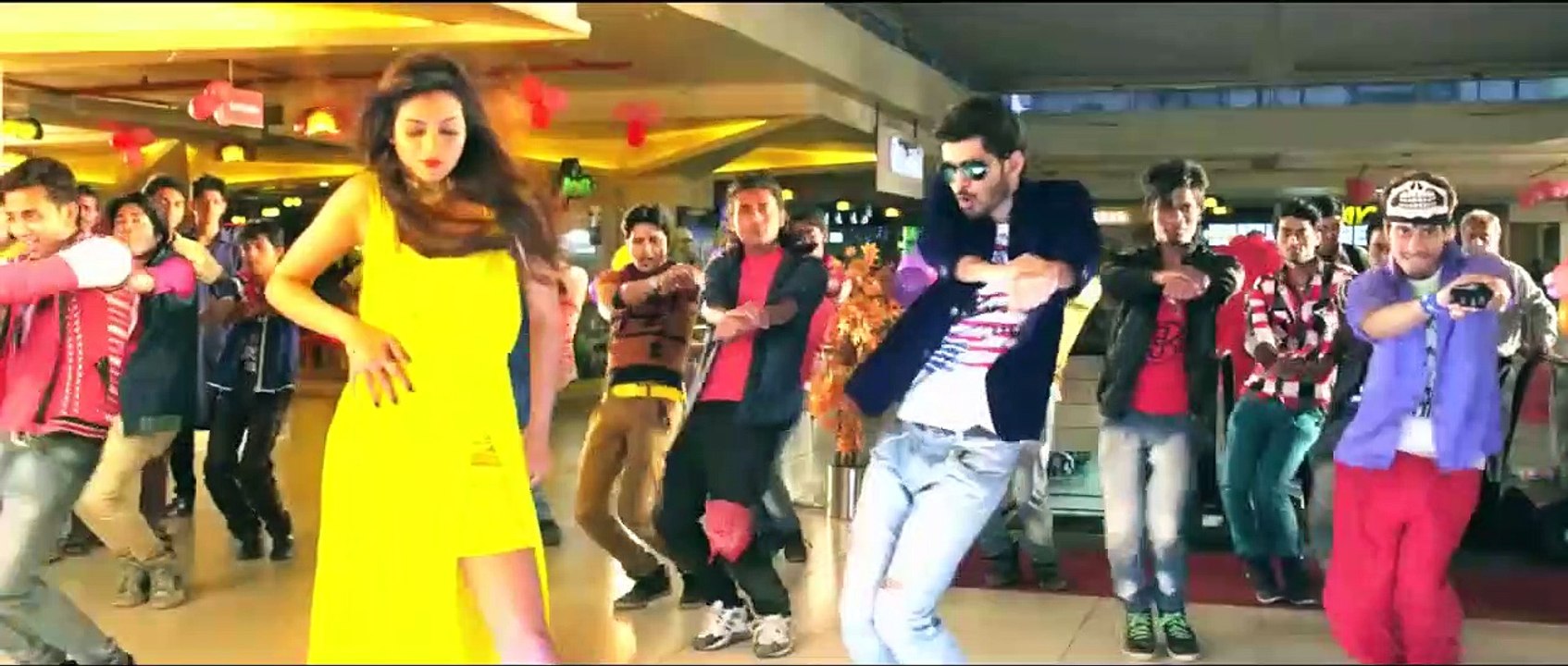 Action_(Bengali_Movie_2014)_-_Chicken_Tandoori___Om___Nusrat