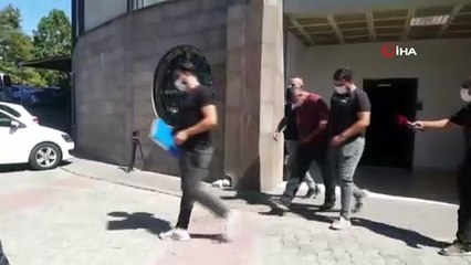 Yangına müdahale eden itfaiyecilere ateş açan saldırganlar adliyeye sevk edildi