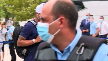 Chelsea anuncia contratação de Thiago Silva