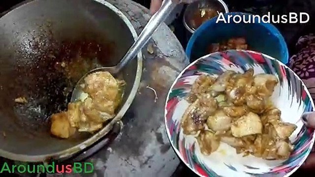 Cooking Chicken VIllage grandmother - village style Cooking Chicken curry VIllage grandmother