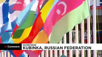 پرش با تانک در نمایشگاه نظامی روسیه