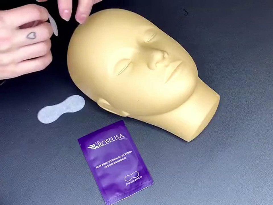 Under eye lint free Hydrogel patches for eyelash extensions, lash tinting and lash perms