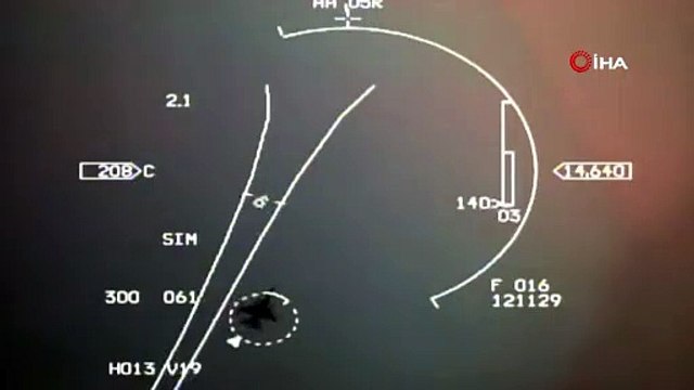 Türk savaş uçakları, Yunan F-16\'larını Navtex bölgesinden uzaklaştırdı