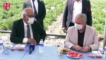 Ankara Büyükşehir Belediye Başkanı Yavaş sulu tarım projesi için çiftçilerle buluştu