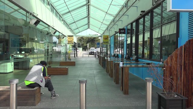 청정국 뉴질랜드도 코로나19 비상...총선까지 연기 / YTN