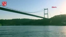 2 Rus askeri gemisi peş peşe İstanbul Boğazı'ndan geçti