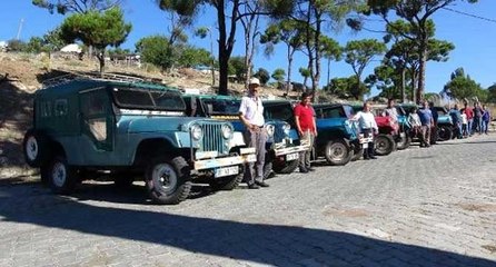 1950’li yıllarda üretilen ciplerinden vazgeçemiyorlar