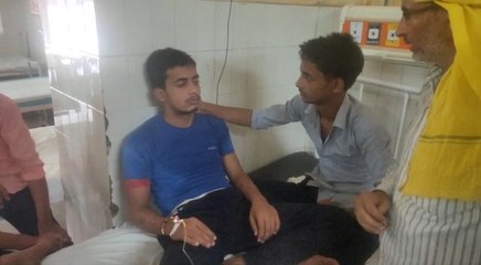 एक महीने में आठ बार यश मिश्रा को काट चुका है सांप, परिजन बोले- जगह बदली फिर भी नहीं छोड़ा पीछा
