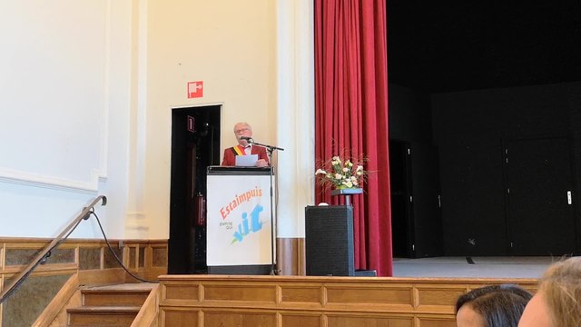 Inauguration du nouveau centre éducatif François Mitterrand à Estaimpuis, le rêve de Daniel Senesael devenu réalité