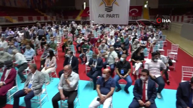 Ak Parti Genel Başkan yardımcısı Mahir Ünal isim vermeden CHP’ye yüklendi