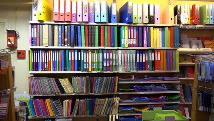 Reportage - Les parents font le plein de fournitures pour cette rentrée scolaire inédite
