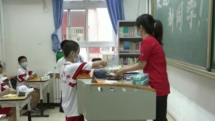 Pekín comienza la vuelta al colegio