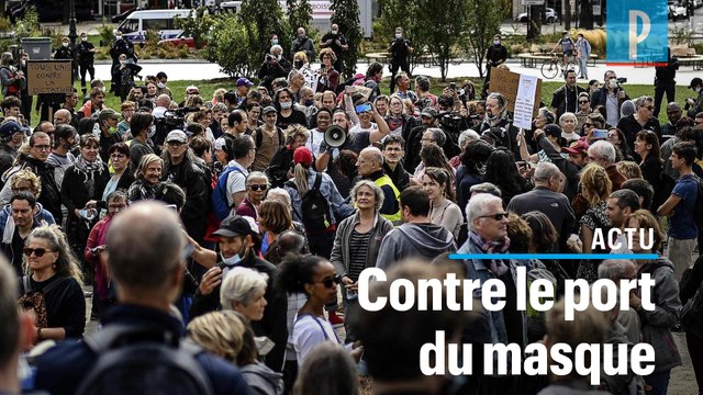 Covid-19 : des manifestants anti-masques rassemblés à Paris, la police verbalise
