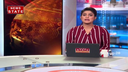 बाढ़ के चलते रास्ते में ही महिला ने दिया बच्चे को जन्म