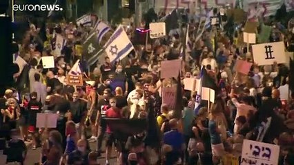 Télécharger la video: Décima semana de manifestaciones en Israel para exigir la renuncia de Benjamin Netanyahu