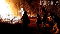 El incendio en Almonaster La Real (Huelva) sigue activo