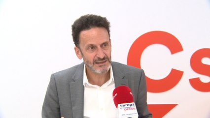 Cs insta a Casado a no cerrar puerta a Sánchez con los PGE