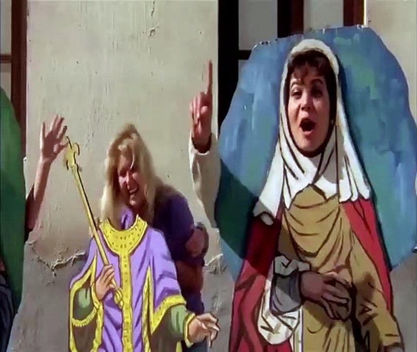 Armour of God ||Jackie Chan fight scene in Armour of God || Lola Forner in Armour of God || Carina Lau best acting