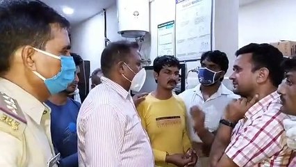 डिलीवरी के दौरान हॉस्पिटल में जच्चा-बच्चा की मौत, हंगामा