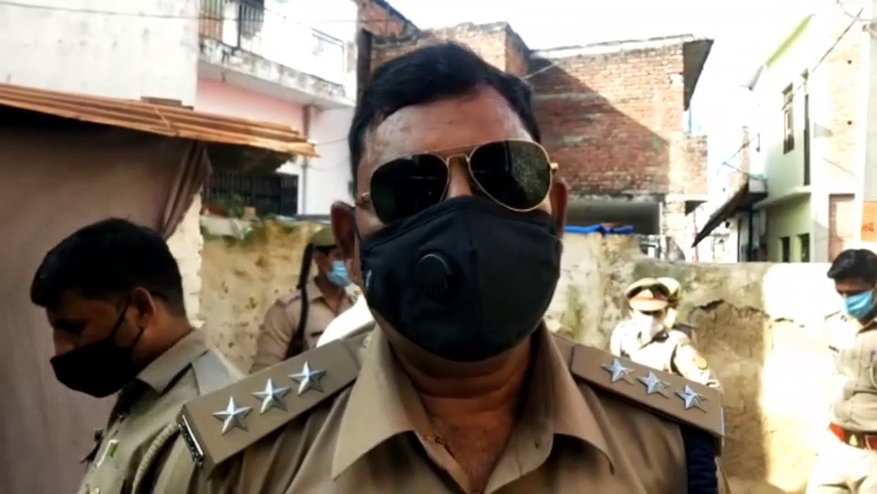 इमाम चौक का जायजा लेने पहुंचे भरथना सीओ