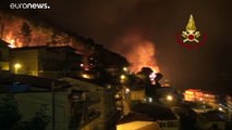Vasto incendio nel Palermitano, evacuati 1600 residenti