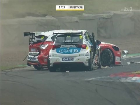BTCC 2020 Rd04 Knockhill Race 3 Big Crash Jackson and others Red Flag