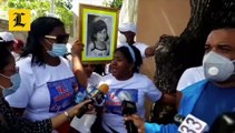 Agentes policiales impiden marcha para que se esclarezca caso niña Liz María