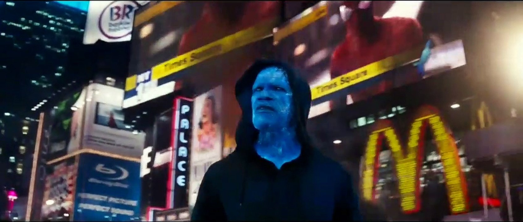 Spider-Man vs Electro - First Fight Scene // The Amazing Spider-Man 2 (2014) Movie CLIP HD