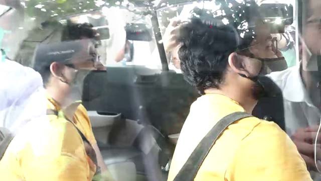 Sushant case में Siddharth Pithani CBI की पूछताछ के लिए फिर पहुंचा DRDO ऑफिस | FilmiBeat