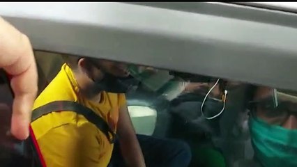 Media Attacks Pithani's Car as soon as he Spotted outside DRDO Guest House | FilmiBeat