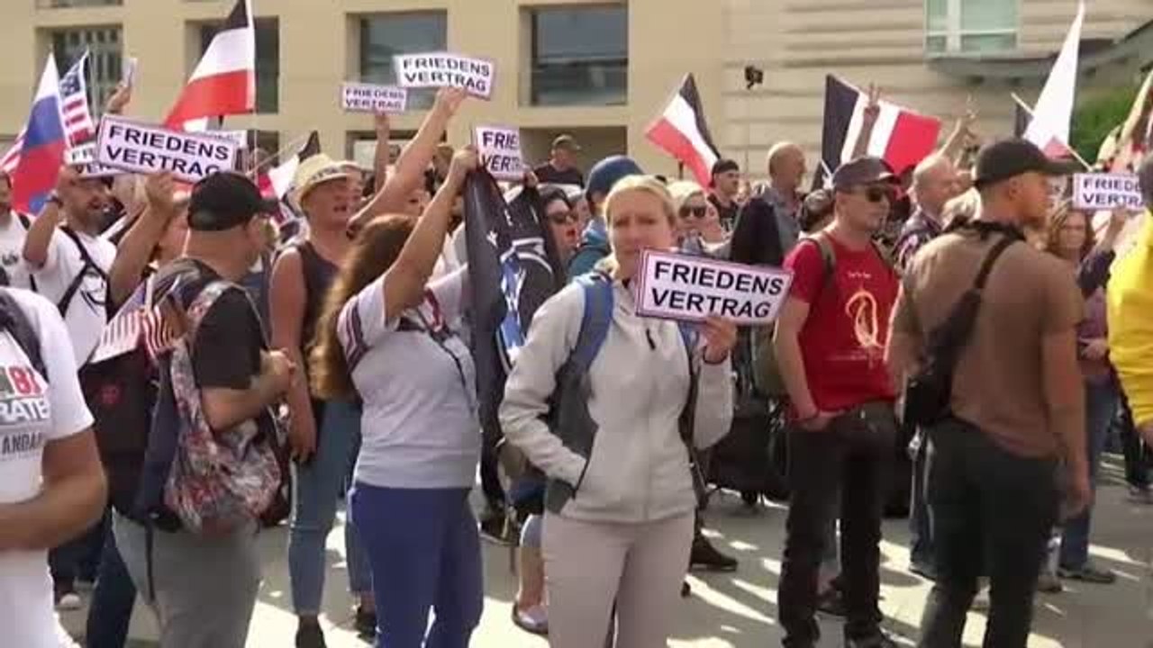 Presentan un total de 131 cargos penales contra los 316 detenidos en la protesta negacionista de Berlín