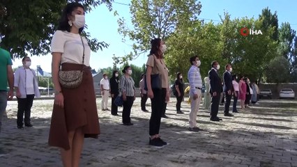 - Ağrı'da ilk ders zili çaldı