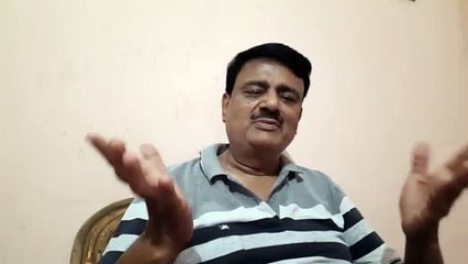 व्यक्तित्व के विकास के लिए अपने बारे में सदा जानने का प्रयास रखना चाहिए