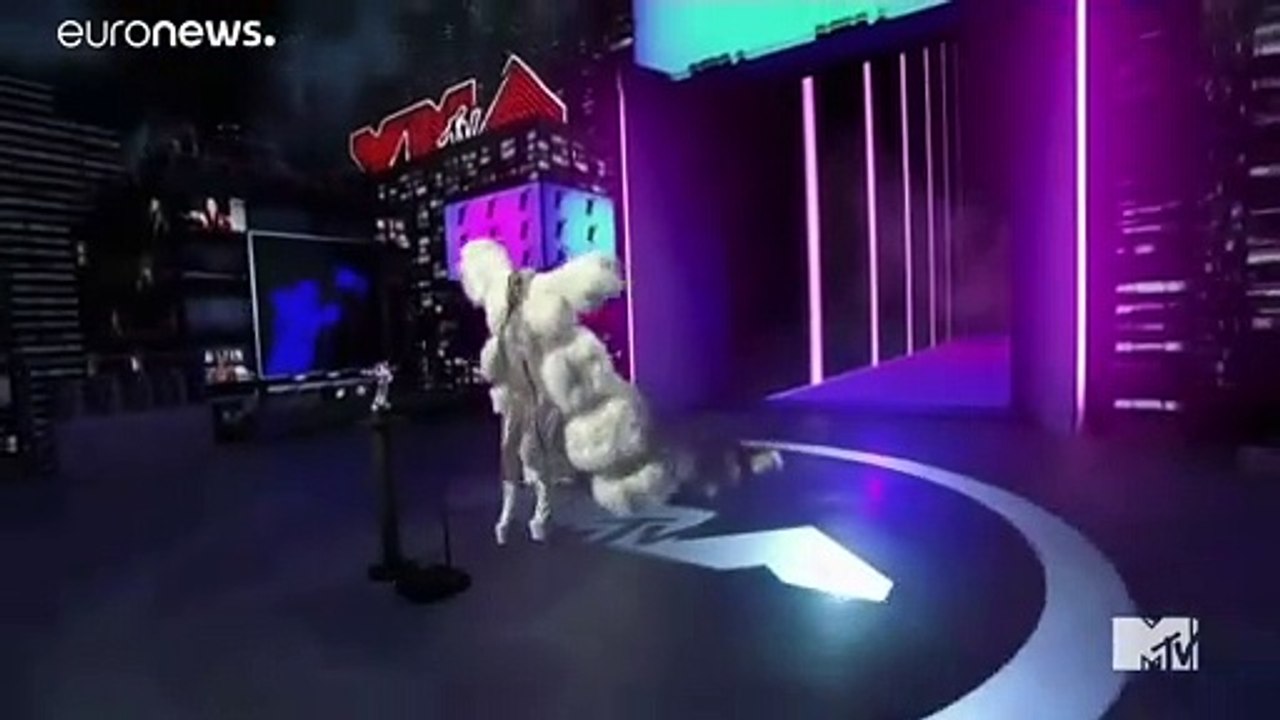 5 mal abgeräumt: lady gaga rockt mtv awards