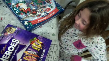 More Elf on the Shelf Count Down to Christmas  Continues Sophia Isabella Alice