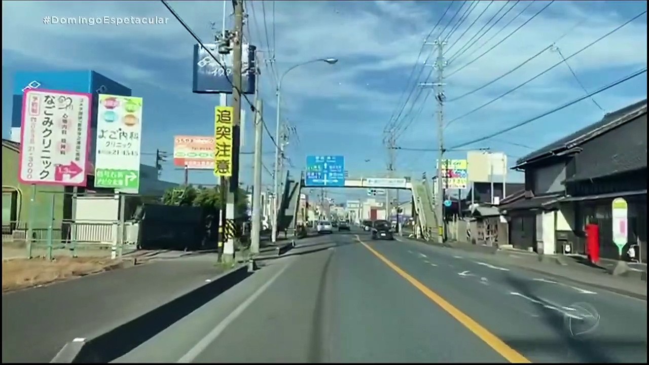 Brasileiro fica conhecido como "mendigo digital" no Japão e gera revolta.