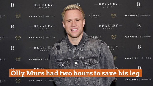 Olly Murs' Legs