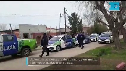 Acusan a adolescente de abusar de un menor y los vecinos atacaron su casa