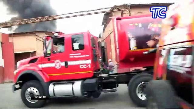 Dos bodegas se incendiaron en el norte de Guayaquil