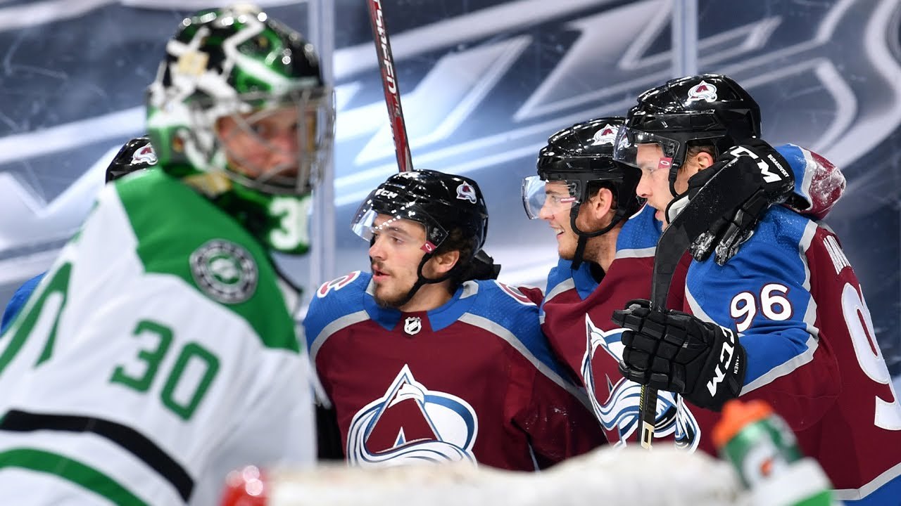 Avalanche explode for five goals in the 1st