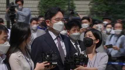 검찰, '삼성 경영권 불법 승계 의혹' 이재용 불구속 기소 / YTN