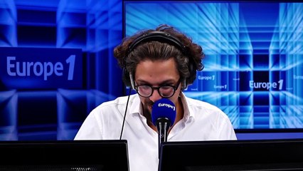 Emmanuel Macron, coach d'Eric Dupond-Moretti : 'Cesse de faire la gueule et souris un peu !'